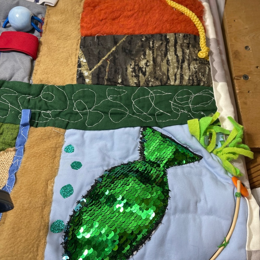 Loving the outdoors...fidget quilt - Picture 5 of 11